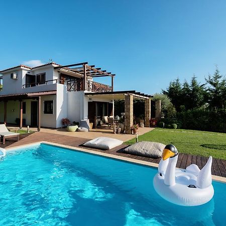 Elani Villa Dieci By Luxlikehome Сивири Екстериор снимка